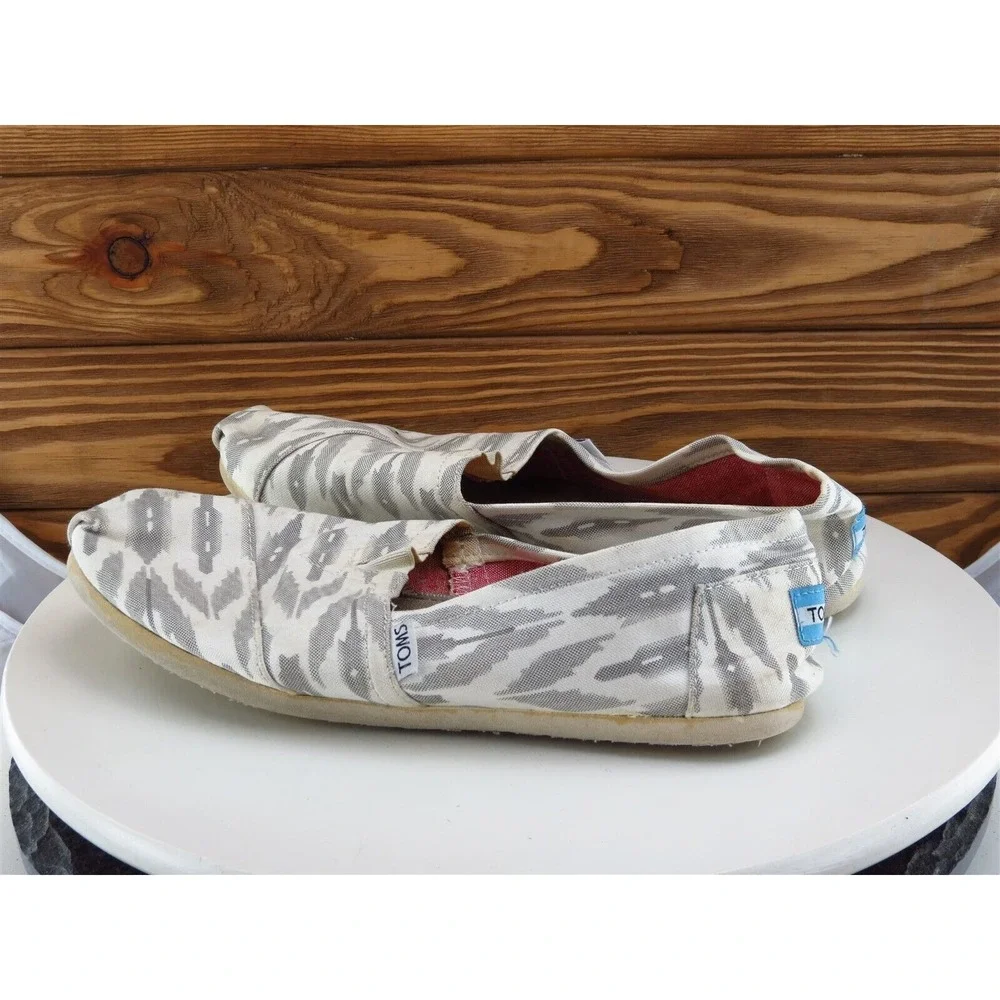 TOMS Size‎ 11 Flat Shoes White Fabric Women M